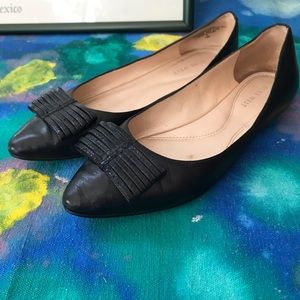Nine West black leather ballet flats